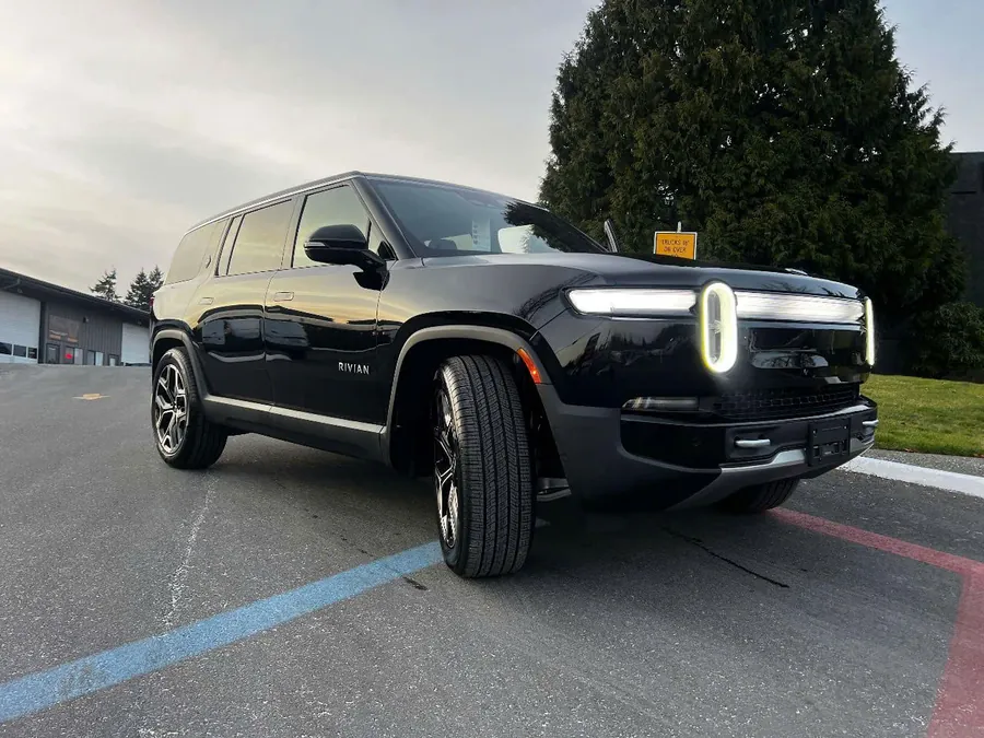Ceramic coating work by L&M mobile car detailing ,ceramic coating
